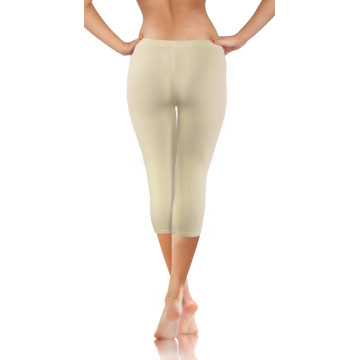 Legginsy damskie sportowe bawełniane kryjące długość 3/4 beżowe