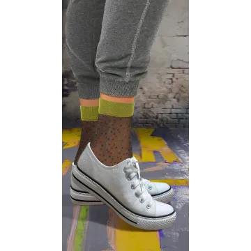 Sesto Senso 2-PAK Skarpetki nylonowe 4 PARY modny wzorek kropki Zielony Czarny